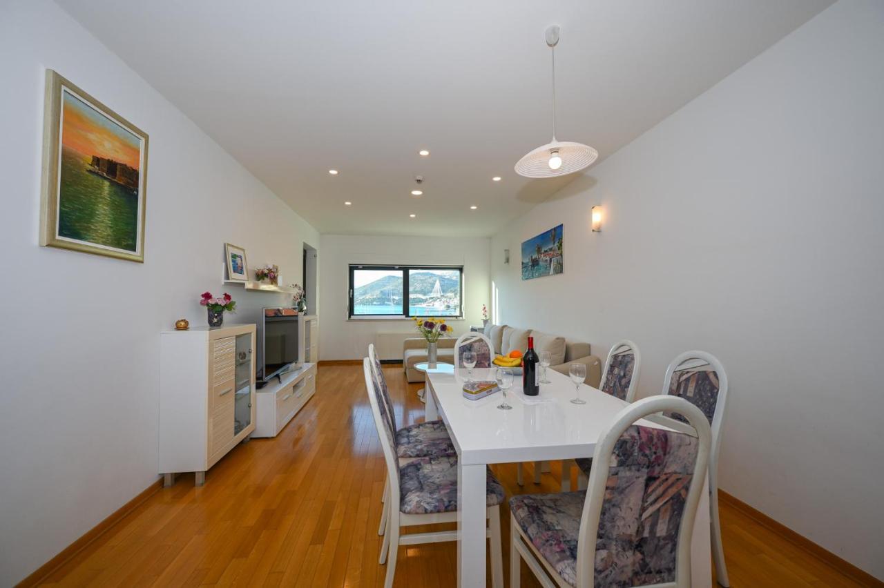 Sea View Porto Apartment *
